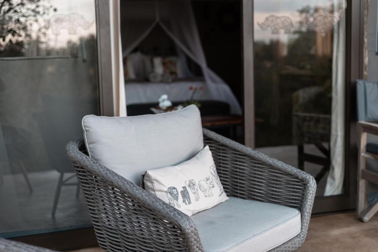 Umkumbe Bush Lodge - Luxury Tented Camp Cagar Alam Sabi Sand Bagian luar foto